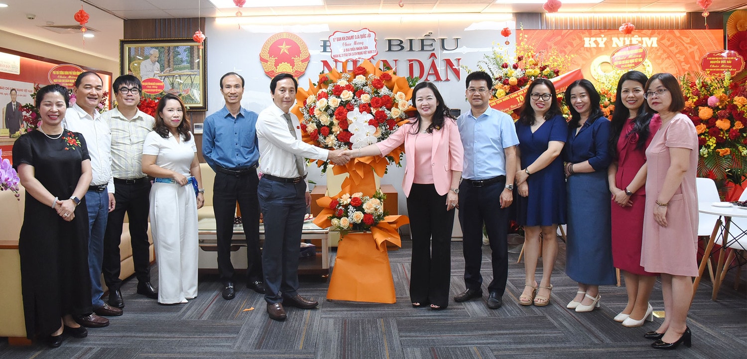 Lãnh đạo Quốc hội, các cơ quan của Quốc hội chúc mừng Báo Đại biểu Nhân dân -0