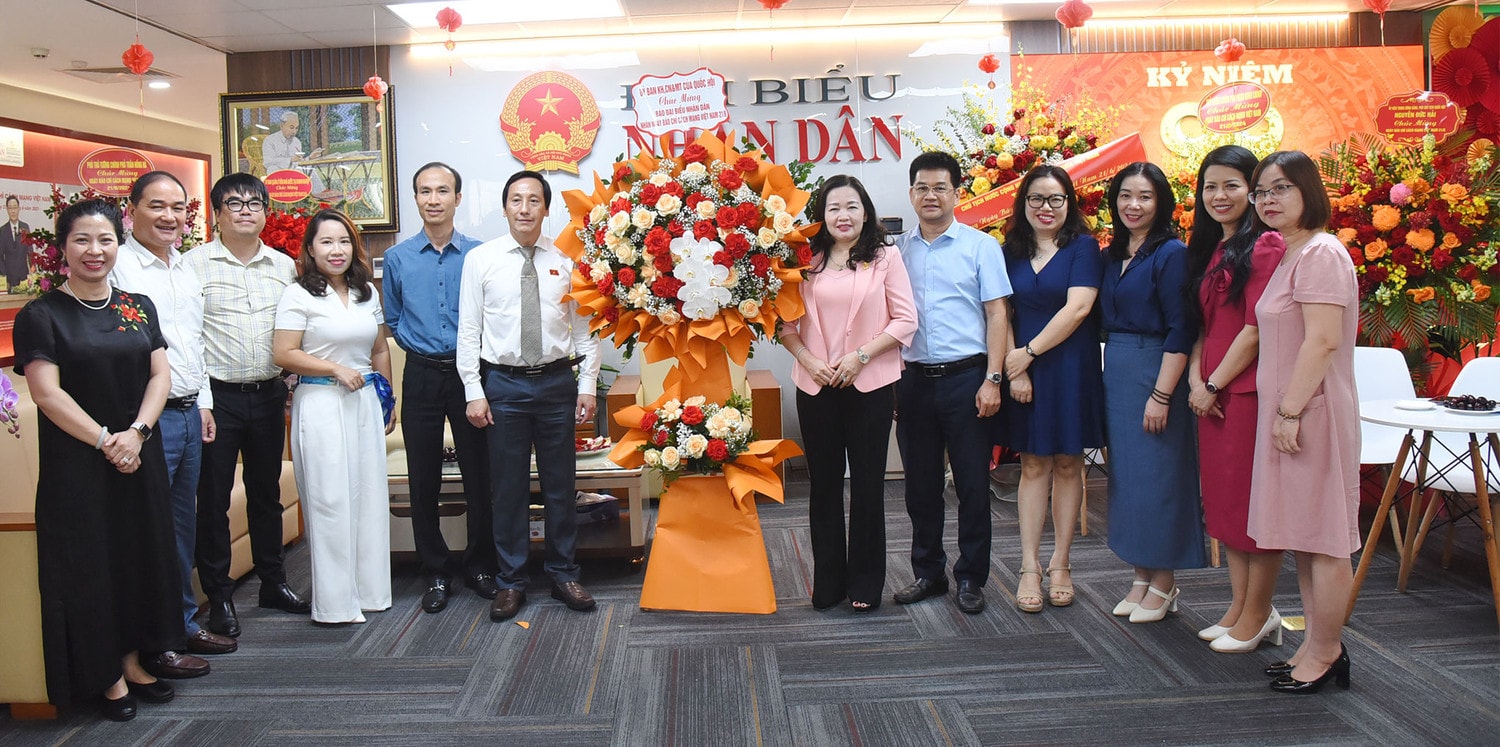 Lãnh đạo Quốc hội, các cơ quan của Quốc hội chúc mừng Báo Đại biểu Nhân dân -0