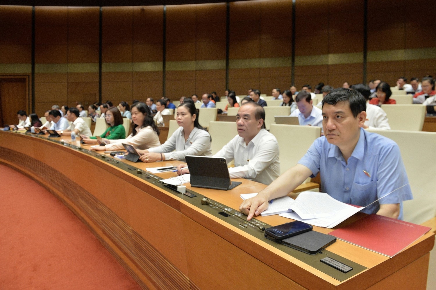 Quốc hội thông qua Luật Tổ chức Tòa án nhân dân (sửa đổi) -0