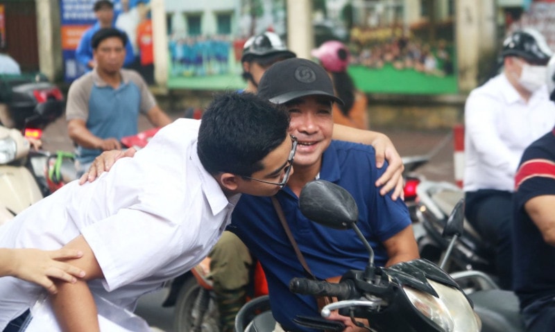Đừng để kỳ vọng của phụ huynh vào con trẻ trở thành 
