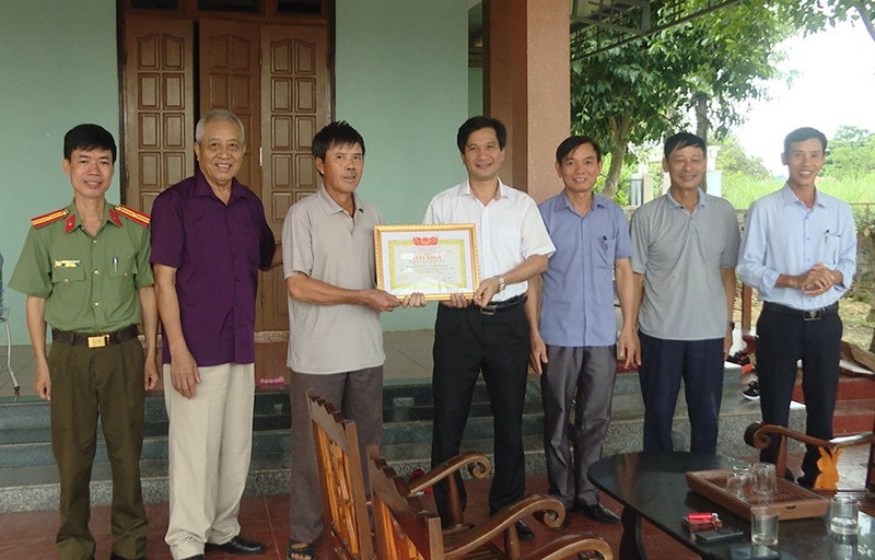 Hai hộ dân tại Quảng Bình hiến đất cho dự án cao tốc Bắc - Nam -0
