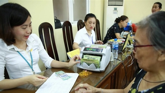 Hơn 3,3 triệu người dự kiến được điều chỉnh tăng 15% mức lương hưu và trợ cấp BHXH. Ảnh: BH
