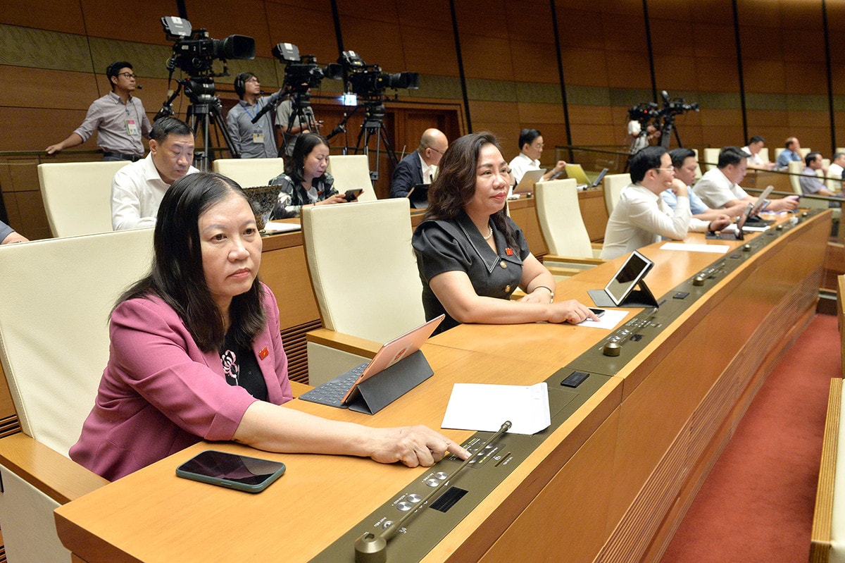 db-bieu-quyet.jpg -1