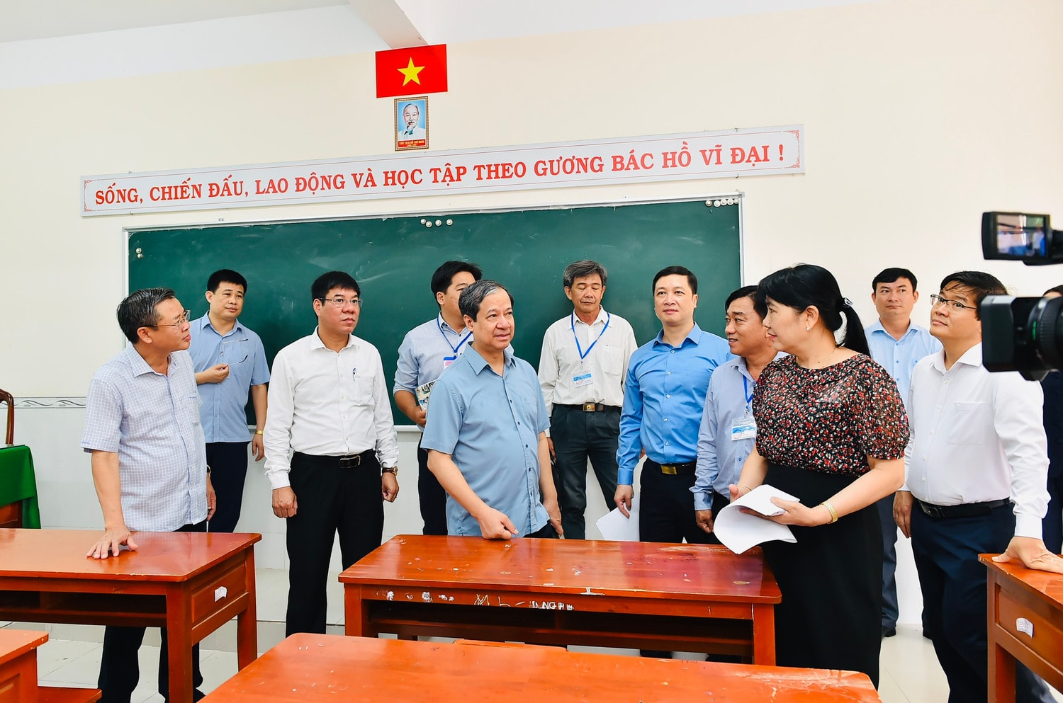 Hôm nay, hơn 1 triệu thí sinh làm thủ tục dự thi tốt nghiệp THPT năm 2024 -0