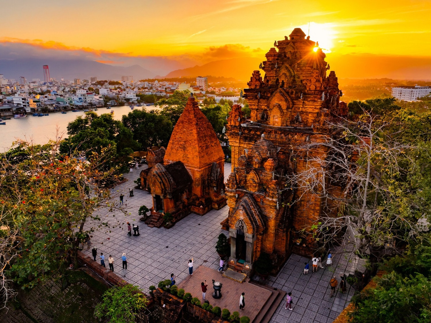 Thi thiết kế sản phẩm du lịch quà tặng du lịch Nha Trang - Khánh Hòa lần 2 -0