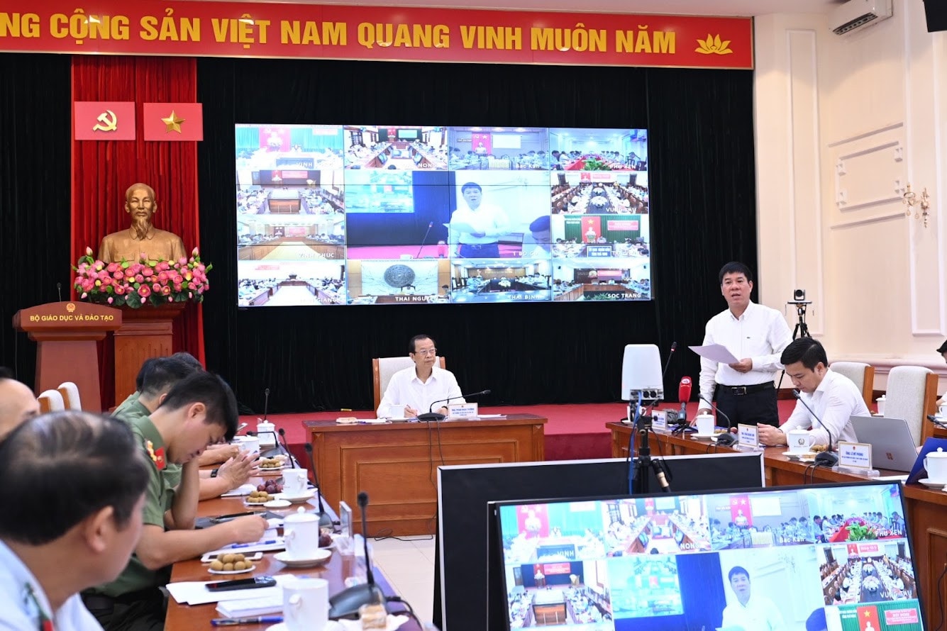 Hôm nay, hơn 1 triệu thí sinh làm thủ tục dự thi tốt nghiệp THPT năm 2024 -0