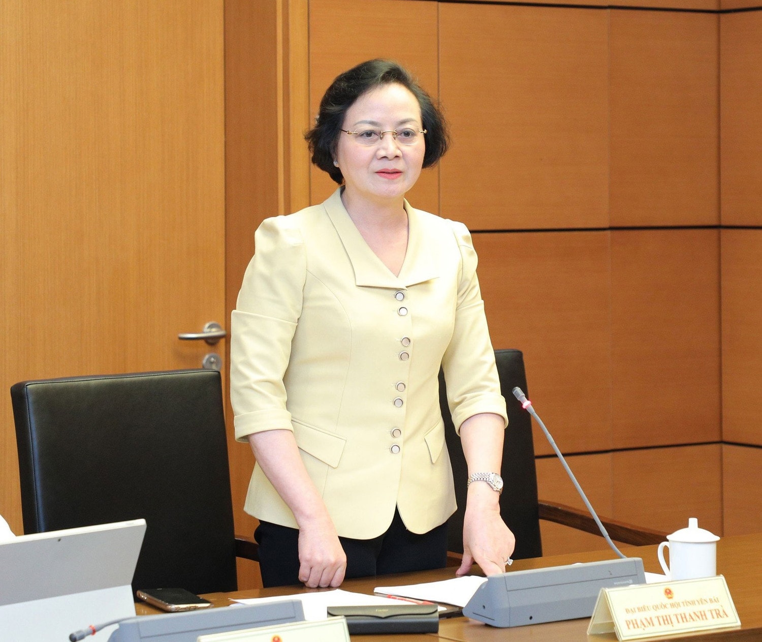 Bộ trưởng Bộ Nội vụ Phạm Thị Thanh Trà: Chính phủ bảo đảm đủ nguồn để tăng lương -0