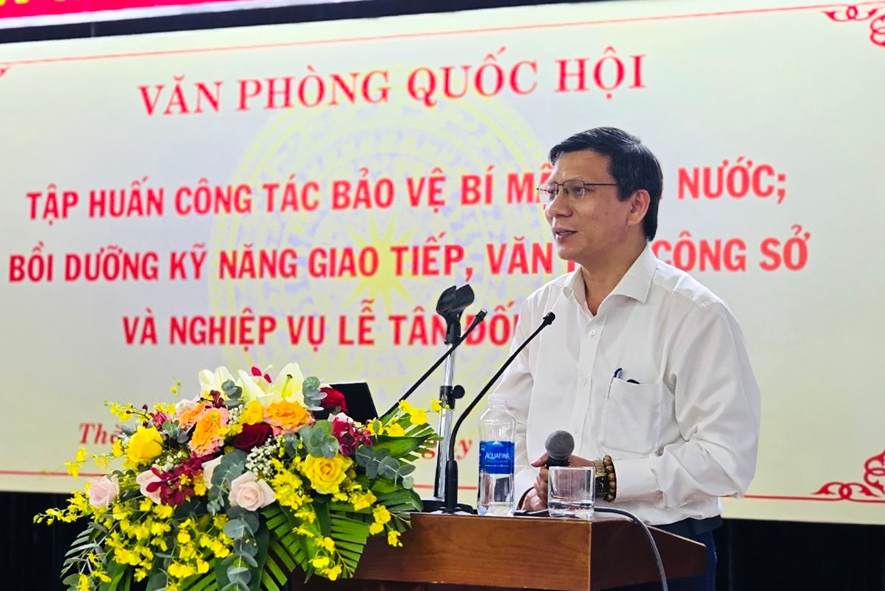 Văn phòng Quốc hội tập huấn công tác bảo vệ bí mật nhà nước tại Cục Quản trị II
