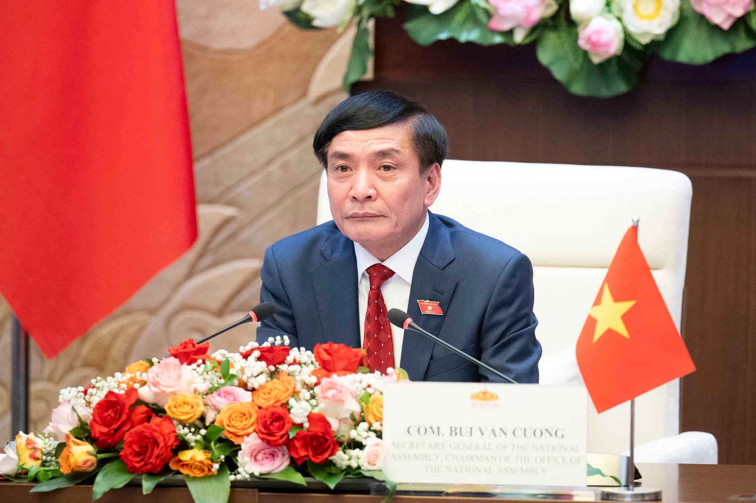 Tổng Thư ký Quốc hội Bùi Văn Cường phát biểu tại cuộc hội đàm trực tuyến