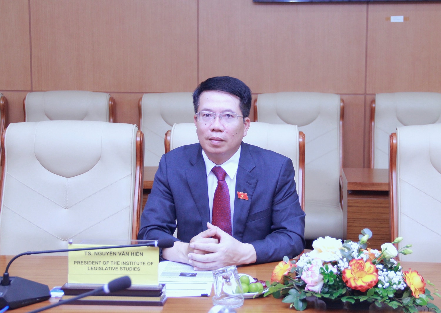 Viện trưởng Viện Nghiên cứu lập pháp Nguyễn Văn Hiển phát biểu tại cuộc tiếp