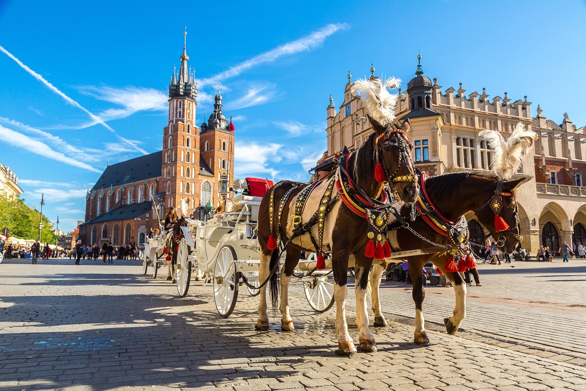 Source: kompas-online.net Poland: New Law Mandates Digital Platform Reporting and Strengthens International Tax Compliance -0