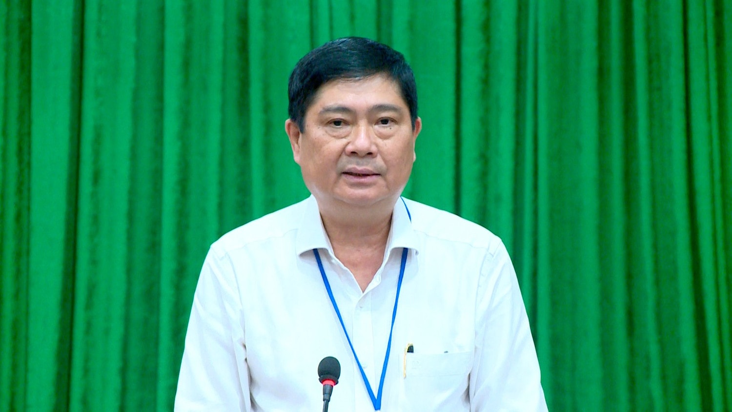 Phát hiện lỗi mờ đề thi môn toán tốt nghiệp THPT năm 2024 -0