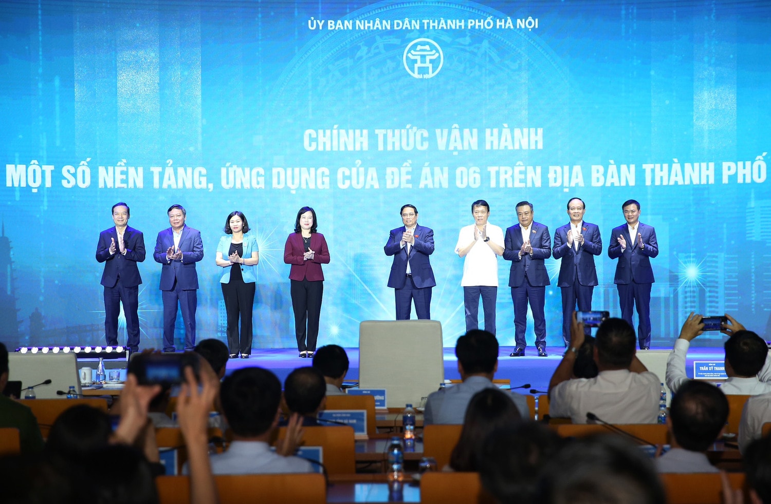 Hà Nội phải tiên phong, đi đầu trong công cuộc đổi mới và phát triển kinh tế số, xã hội số, công dân số -0