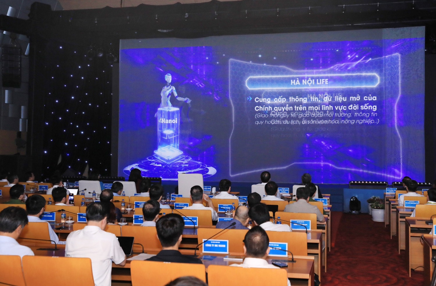 Hà Nội phải tiên phong, đi đầu trong công cuộc đổi mới và phát triển kinh tế số, xã hội số, công dân số -0