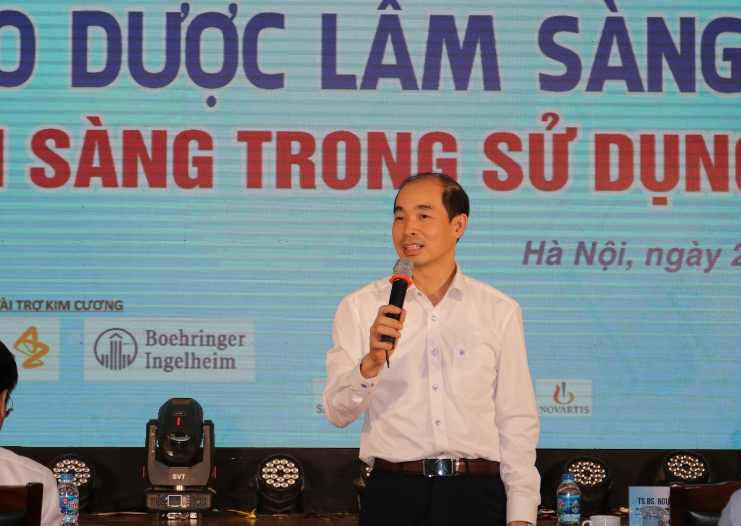 Phó Giám đốc phụ trách Sở Y tế Hà Nội Nguyễn Đình Hưng phát biểu Hà Nội nâng cao chất lượng hoạt động dược lâm sàng -0