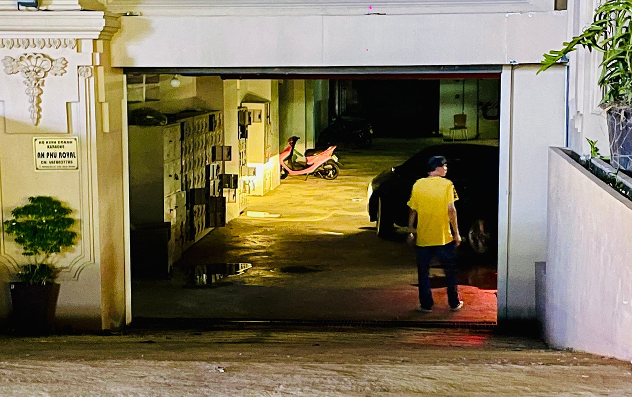 Bình Dương: Công an kiểm tra quán karaoke An Phú Royal 
