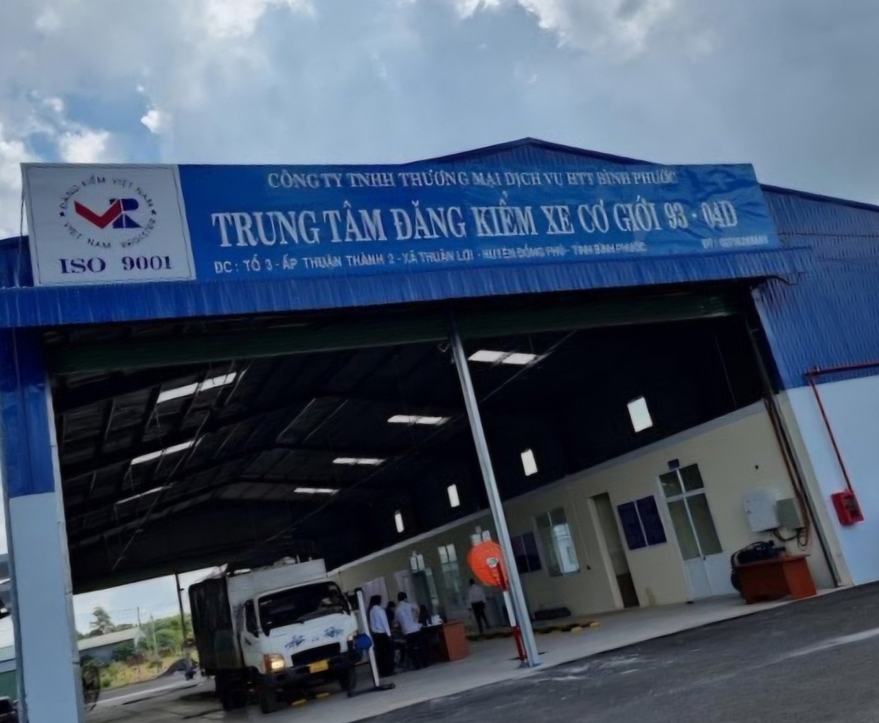 Nhiều đăng kiểm viên của các trung tâm đăng kiểm xe cơ giới vi phạm quy định chuyên ngành -0