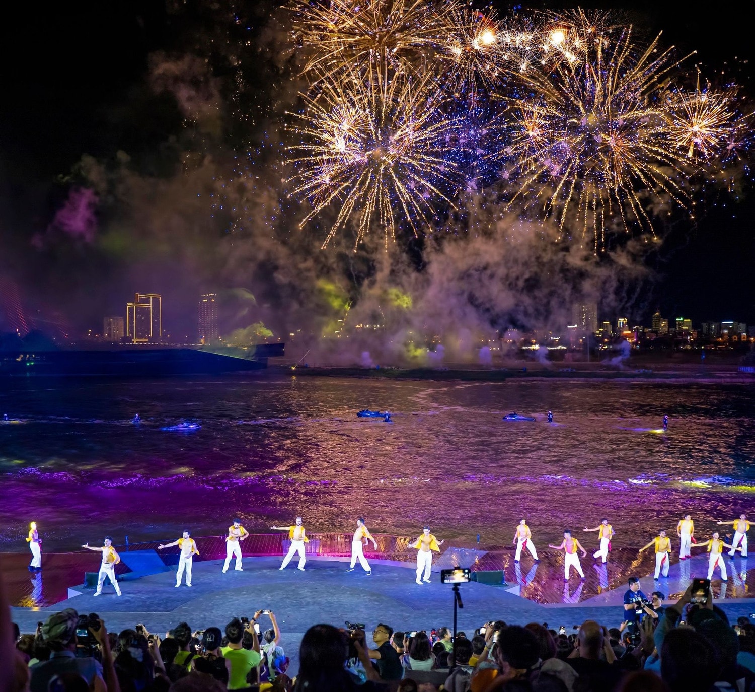 “Symphony of River”, điểm nhấn mới của du lịch đêm Đà Nẵng -0