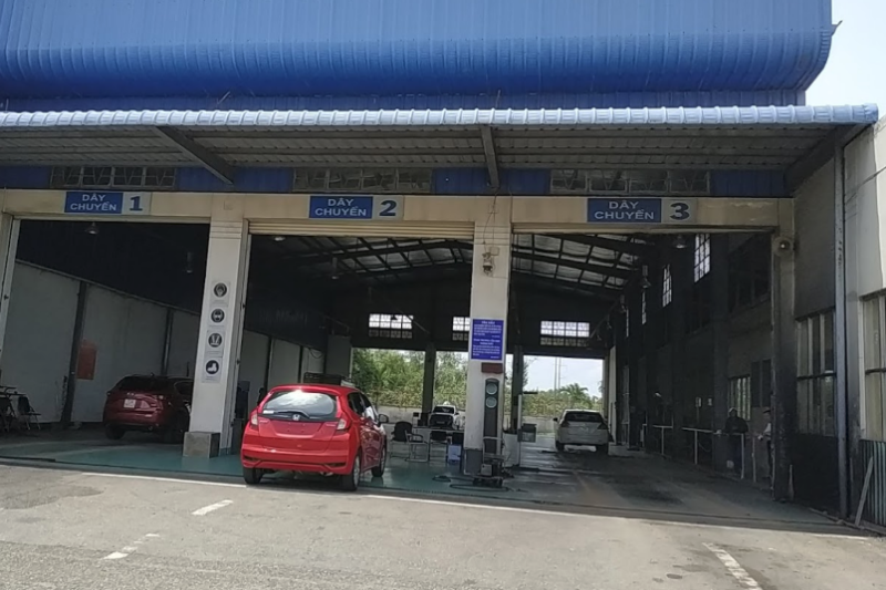 Nhiều đăng kiểm viên của các trung tâm đăng kiểm xe cơ giới vi phạm quy định chuyên ngành -0