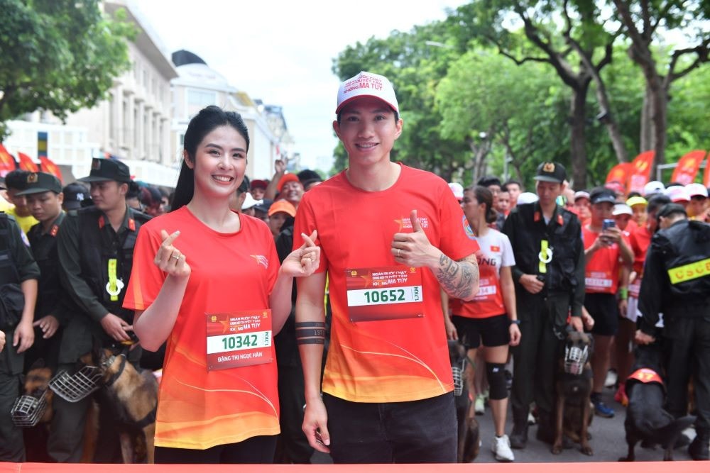Ngàn bước chạy - Chung một quyết tâm - Vì cộng đồng không ma túy -0