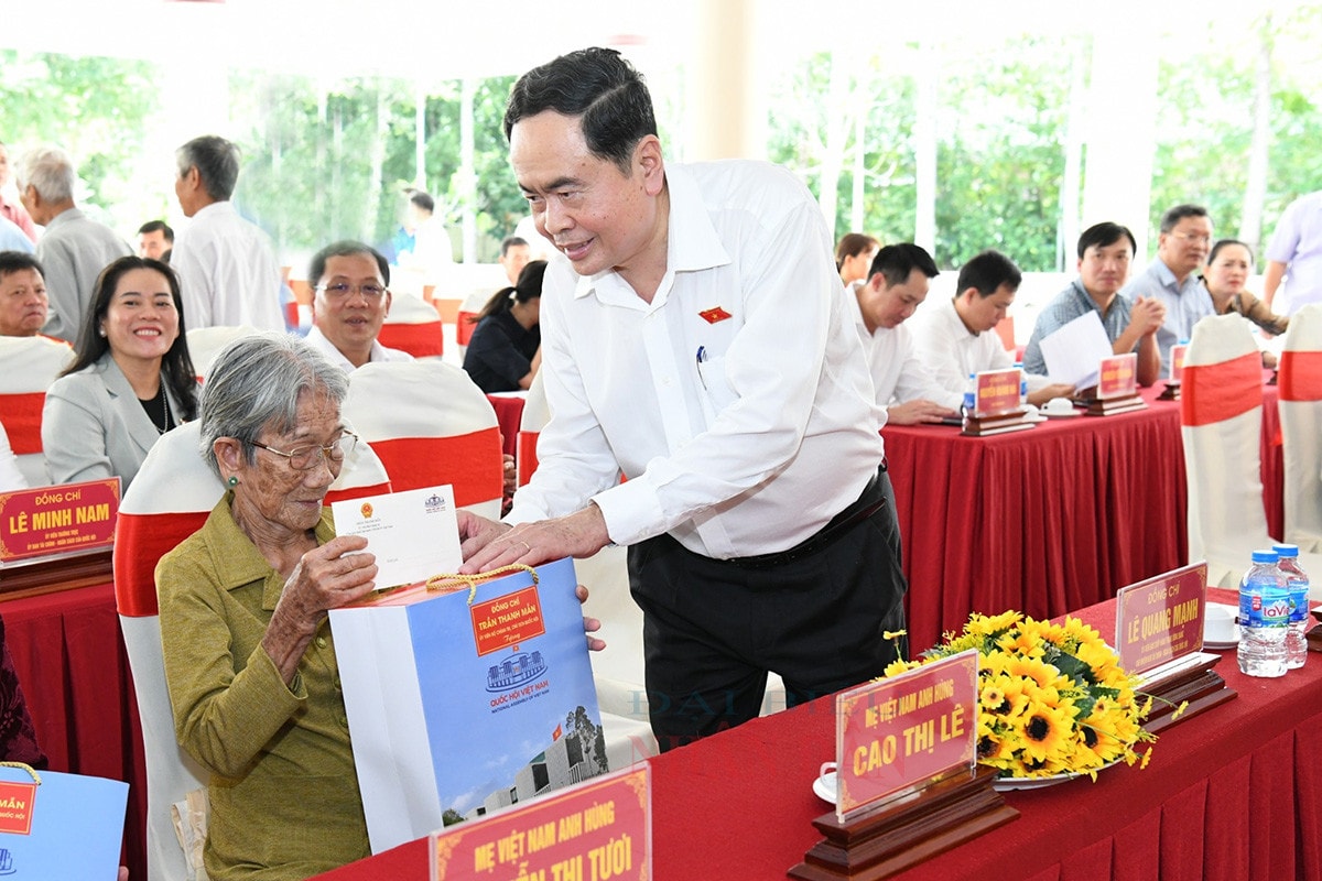 ctqh-chieu-a12-2.jpg -0