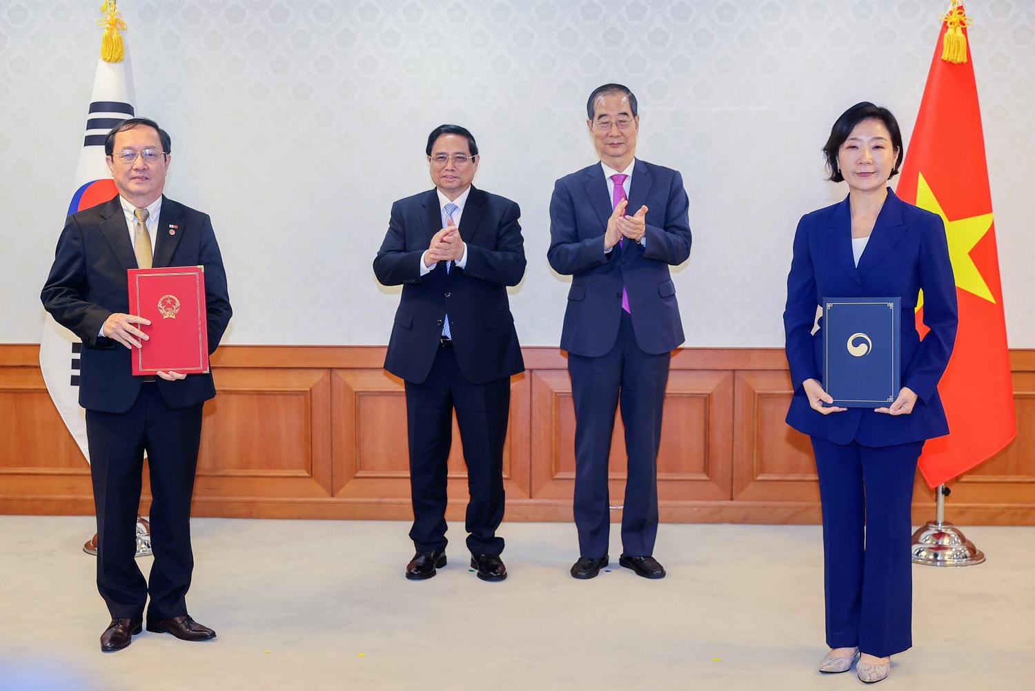 (Tin tuyên truyền theo Hợp đồng Bộ Khoa học và Công nghệ. Nhờ Ban Thư ký Điện tử hỗ trợ đăng ngày 1.7) Tăng cường thúc đẩy khởi nghiệp đổi mới sáng tạo -0