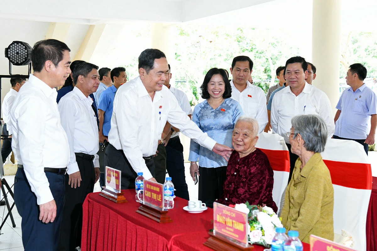 ctqh-chieu-a2.jpg -1