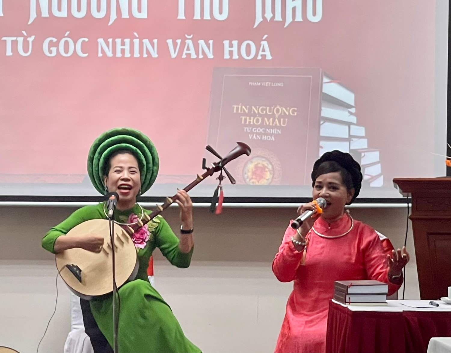 Tín ngưỡng thờ Mẫu từ góc nhìn văn hóa -0