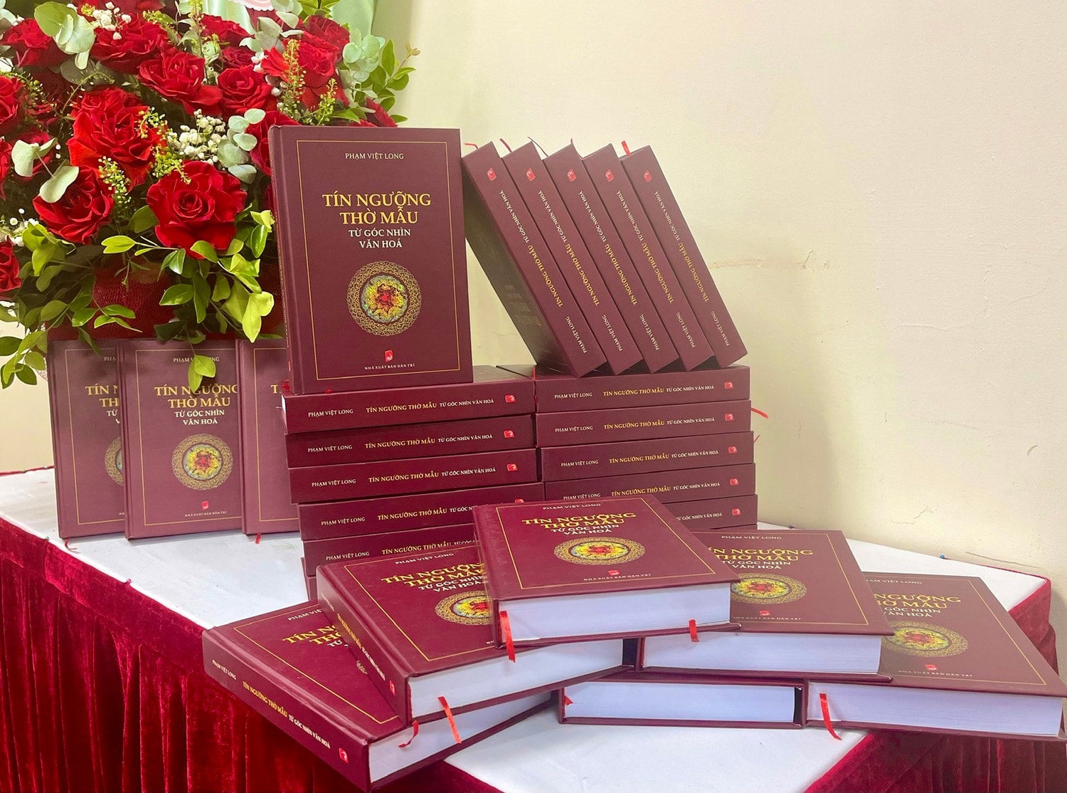 Tín ngưỡng thờ Mẫu từ góc nhìn văn hóa -0