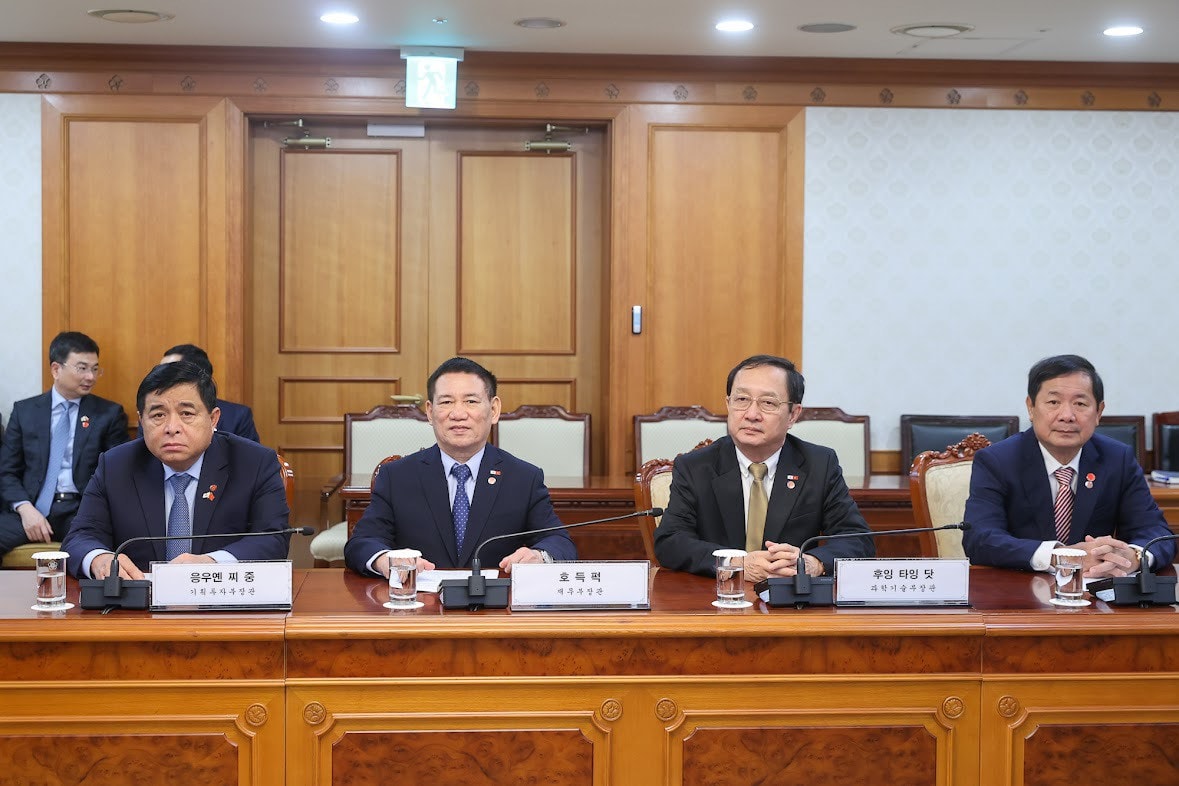 (Tin tuyên truyền theo Hợp đồng Bộ Khoa học và Công nghệ. Nhờ Ban Thư ký Điện tử hỗ trợ đăng ngày 1.7) Tăng cường thúc đẩy khởi nghiệp đổi mới sáng tạo -0