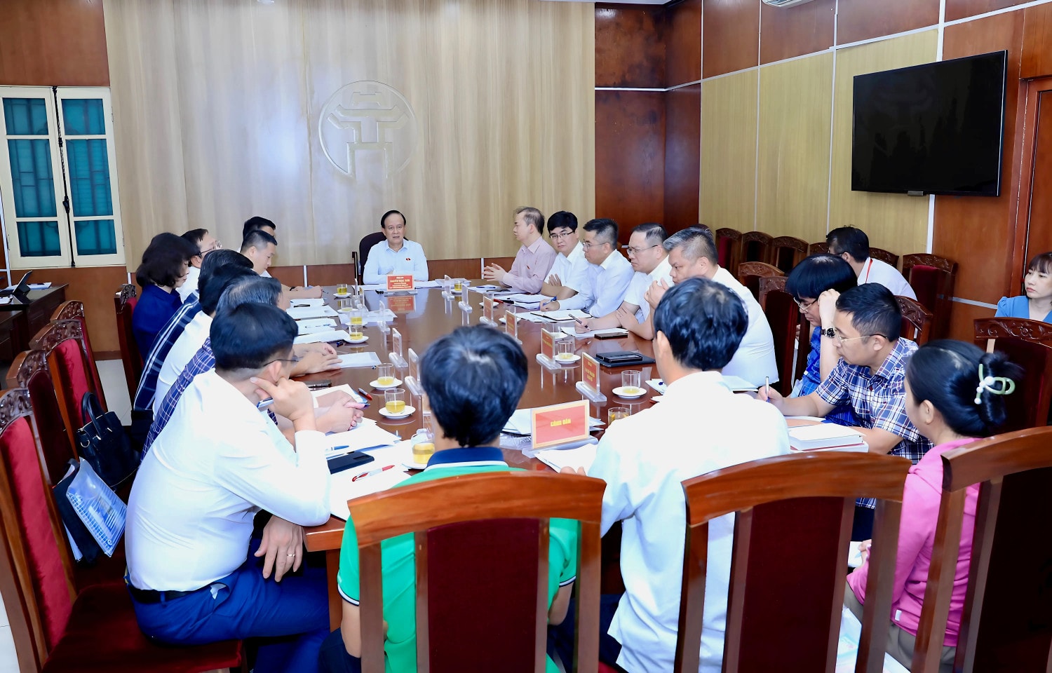 Thường trực HĐND thành phố Hà Nội đánh giá nếu làm tốt công tác tiếp công dân sẽ là tiền đề quan trọng giải quyết tận gốc các kiến nghị của cử tri (ảnh: P.Long)
