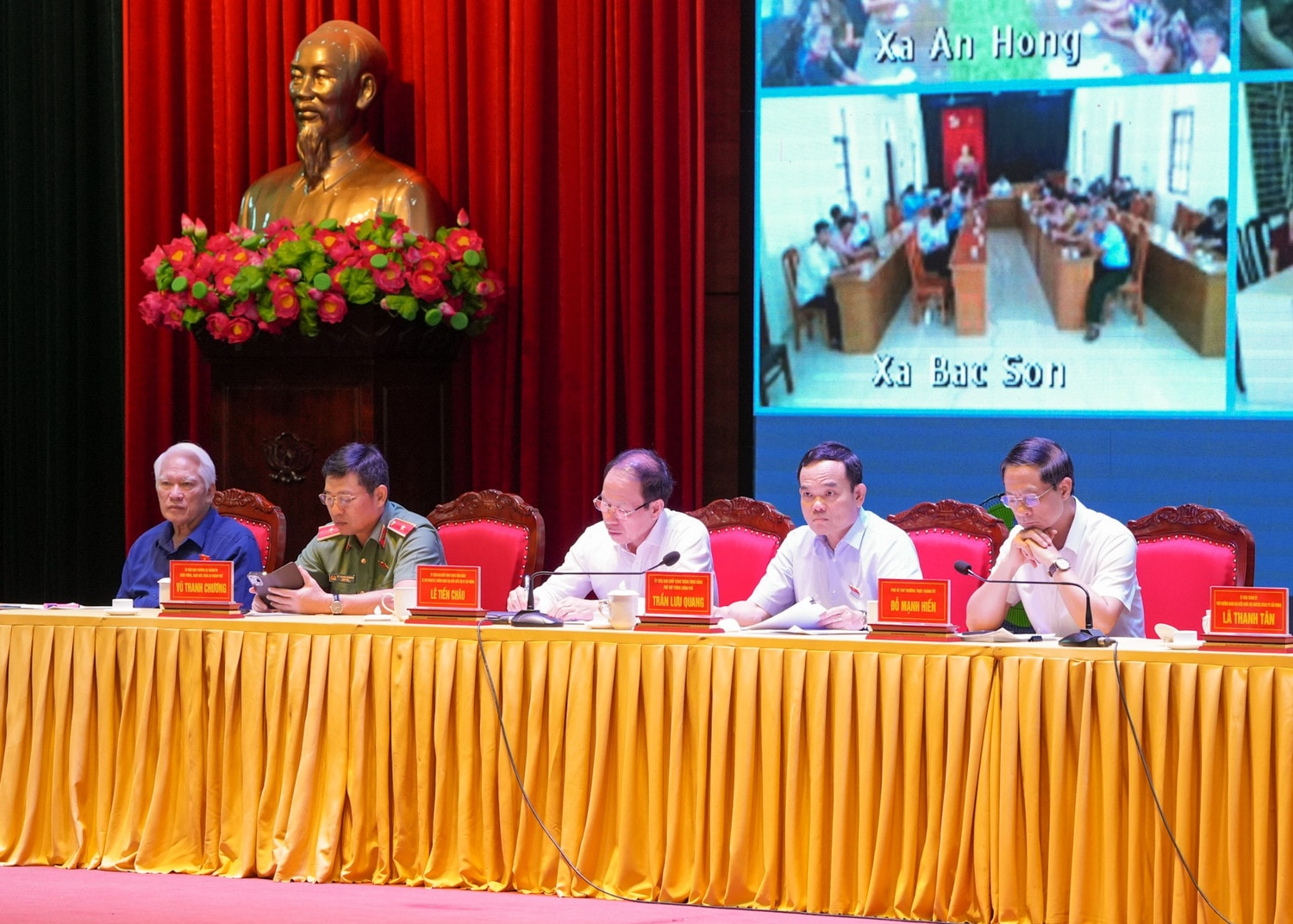 Phó Thủ tướng Chính phủ Trần Lưu Quang cùng Đoàn ĐBQH thành phố Hải Phòng tiếp xúc cử tri huyện An Dương -0