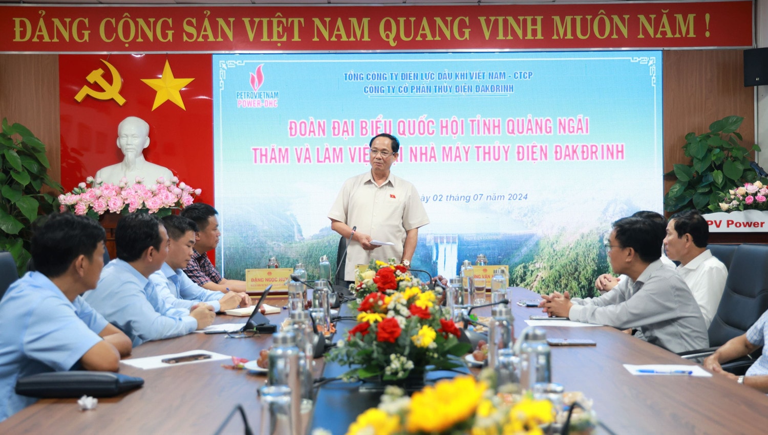 Phó Chủ tịch Quốc hội Trần Quang Phương phát biểu tại cuộc làm việc Phó Chủ tịch Quốc hội, Thượng tướng Trần Quang Phương thăm và làm việc tại nhà máy thủy điện ĐakĐRinh -0