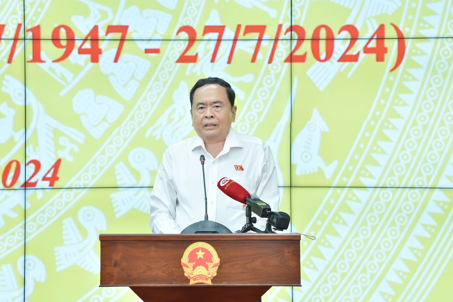 Chủ tịch Quốc hội Trần Thanh Mẫn thăm, tặng quà tri ân người có công thành phố Cần Thơ -0