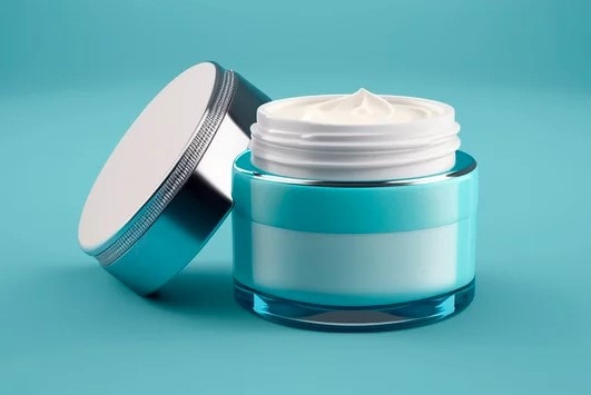 Bộ y tế thu hồi, tiêu hủy sản phẩm làm đẹp da Estro Skin Royal do chứa chất bảo quản -0