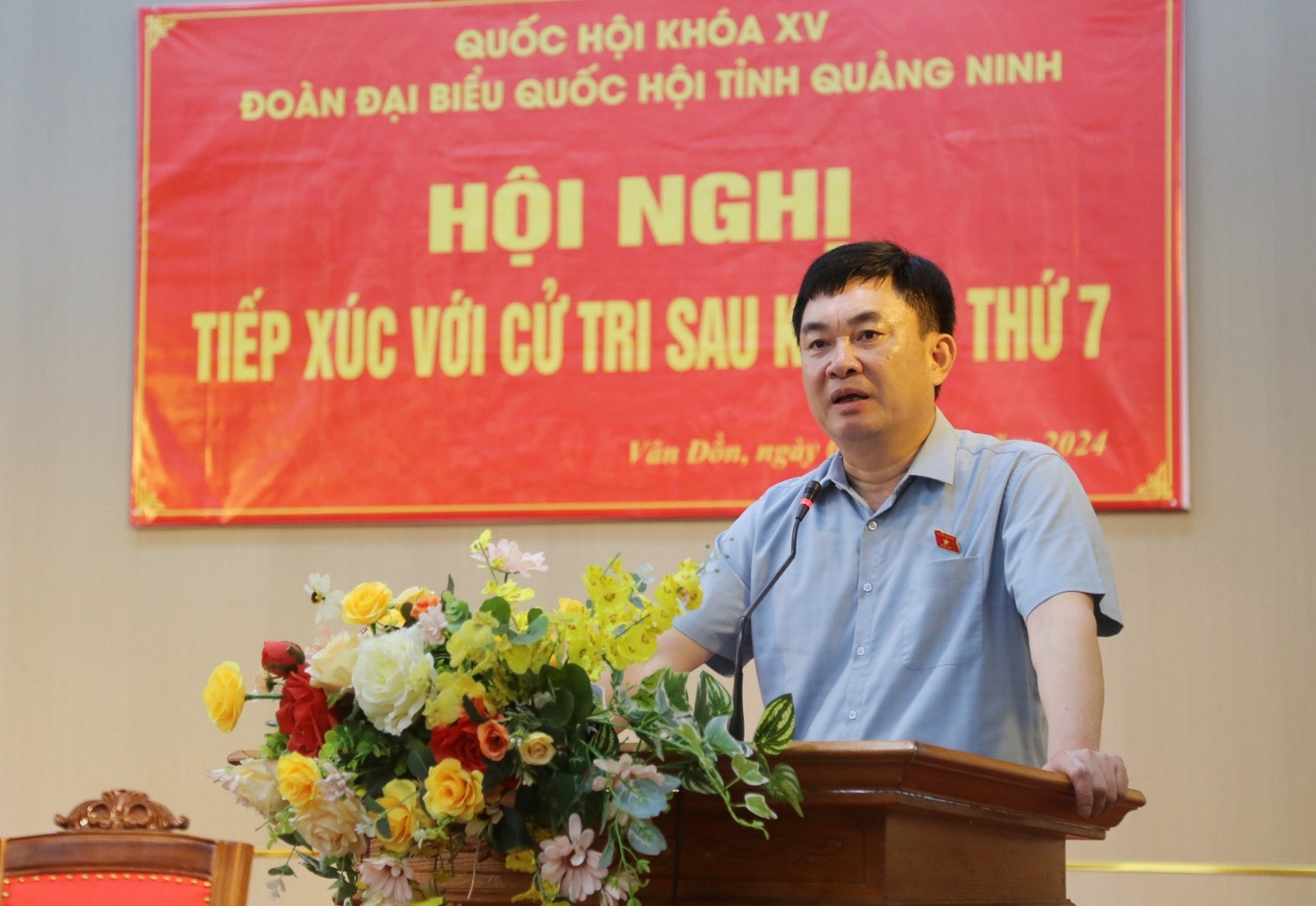 Giám đốc Học viện Chính trị quốc gia Hồ Chí Minh, Chủ tịch Hội đồng lý luận Trung ương Nguyễn Xuân Thắng tiếp xúc cử tri huyện Vân Đồn, Quảng Ninh -0