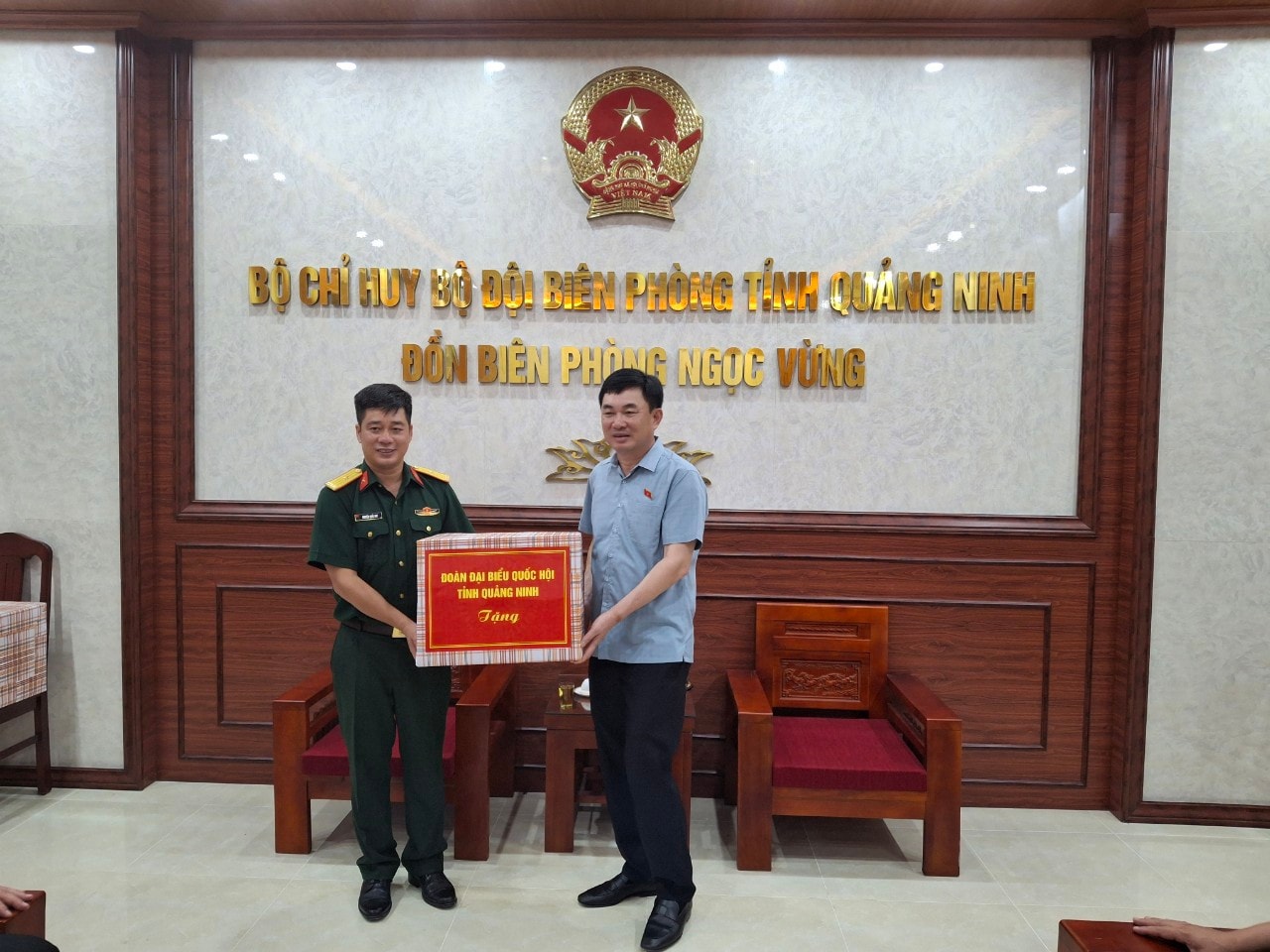 Giám đốc Học viện Chính trị quốc gia Hồ Chí Minh, Chủ tịch Hội đồng lý luận Trung ương Nguyễn Xuân Thắng tiếp xúc cử tri huyện Vân Đồn, Quảng Ninh -0