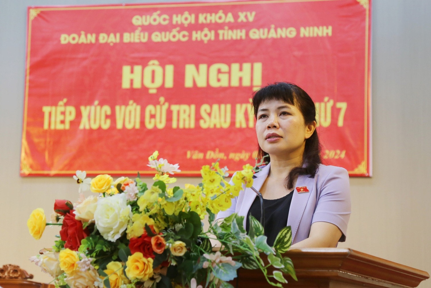 Giám đốc Học viện Chính trị quốc gia Hồ Chí Minh, Chủ tịch Hội đồng lý luận Trung ương Nguyễn Xuân Thắng tiếp xúc cử tri huyện Vân Đồn, Quảng Ninh -0