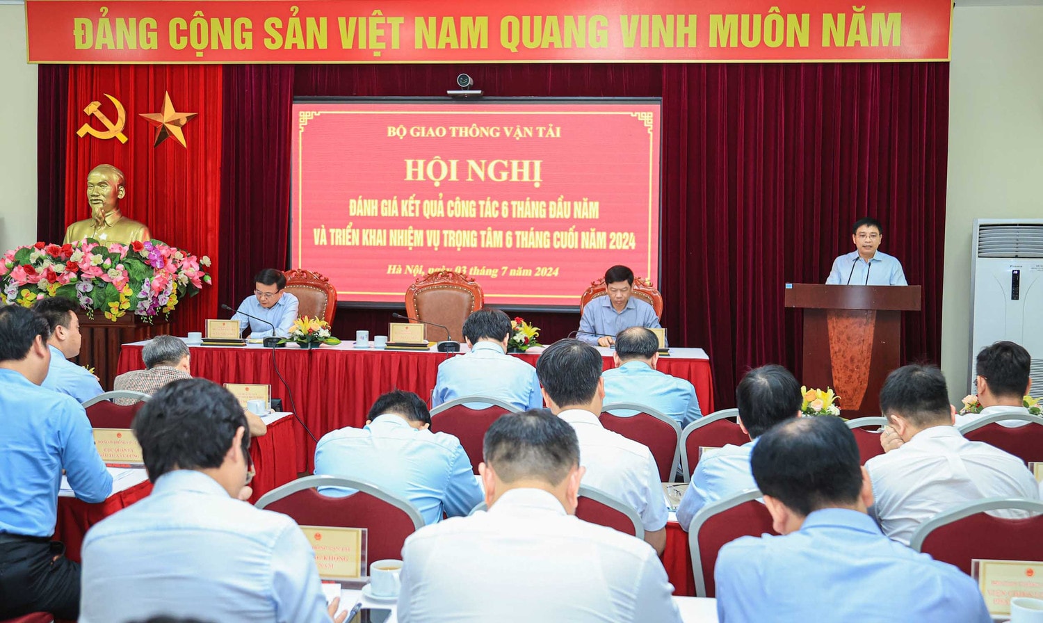 Vượt khó hoàn thành nhiều dự án trọng điểm -0