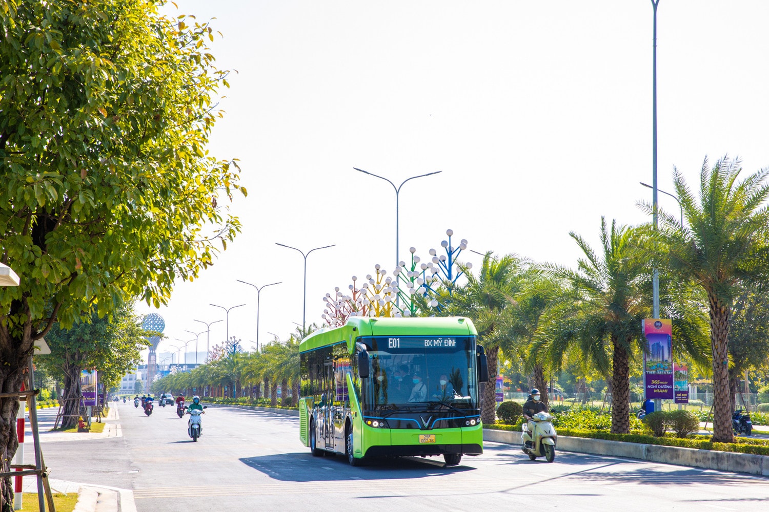 Hà Nội thông qua đề án phát triển giao thông công cộng bằng xe buýt điện -0