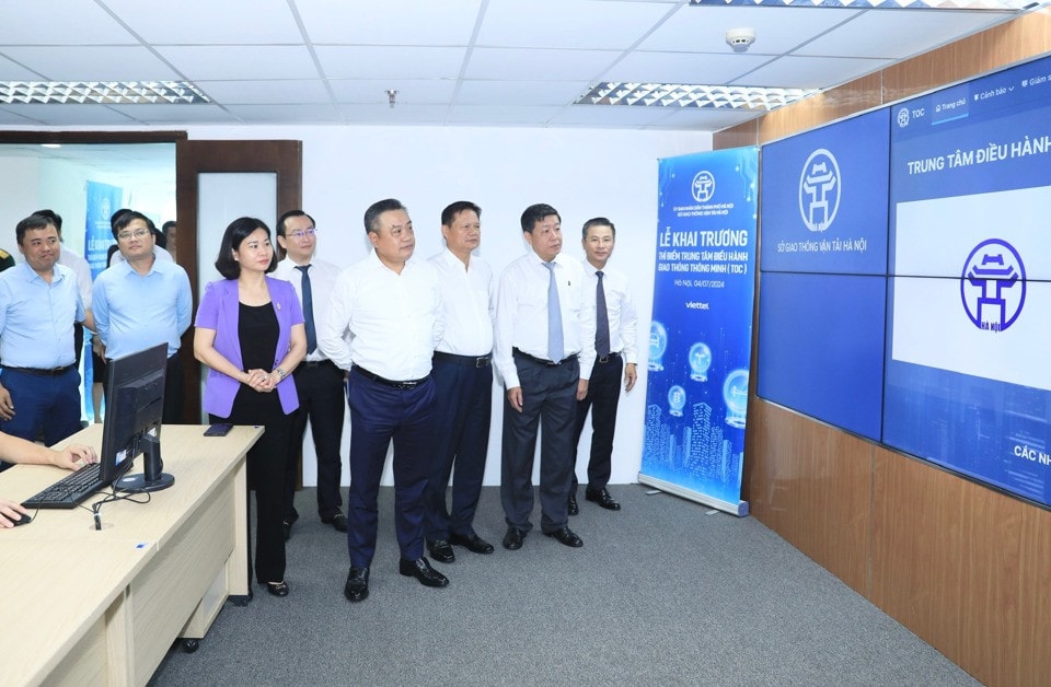 Chính thức vận hành hệ thống Giao thông thông minh trên địa bàn thành phố Hà Nội -0
