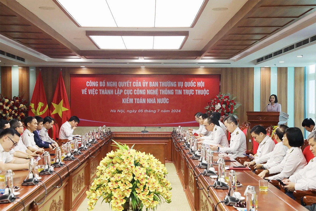 Phó Chủ tịch Quốc hội Nguyễn Thị Thanh dự lễ công bố Nghị quyết thành lập Cục Công nghệ thông tin thuộc Kiểm toán Nhà nước -1