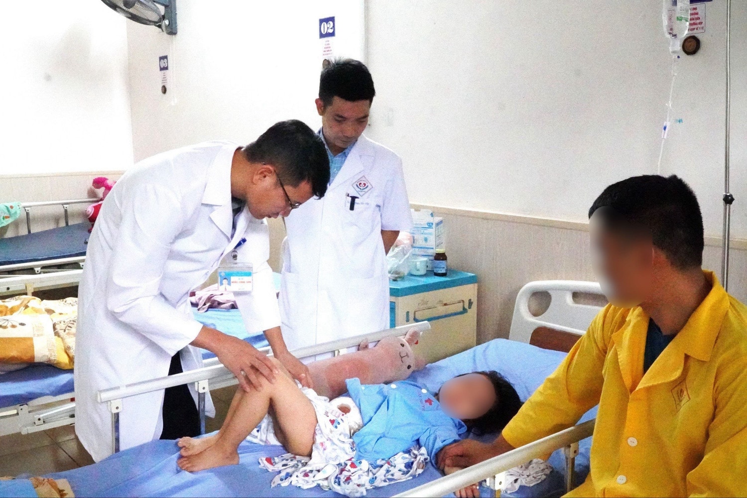 Cấp cứu thành công bệnh nhân 5 tuổi chấn thương tầng sinh môn -0