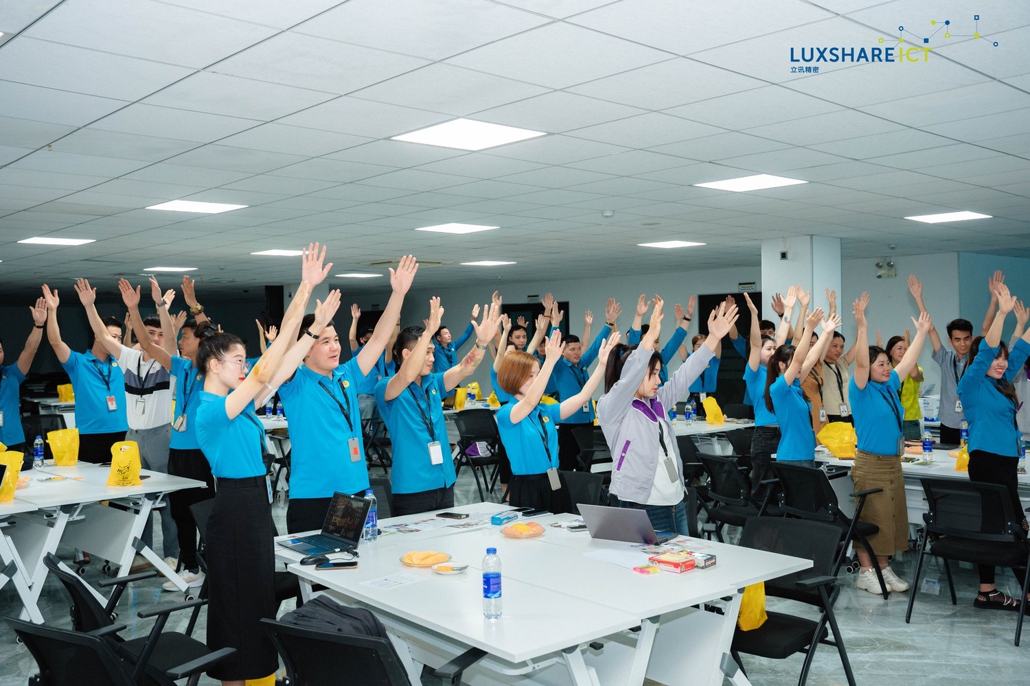 Bắc Giang: “Chìa khóa” để Luxshare-ICT trở thành doanh nghiệp thu hút nhiều lao động nhất hiện nay -0