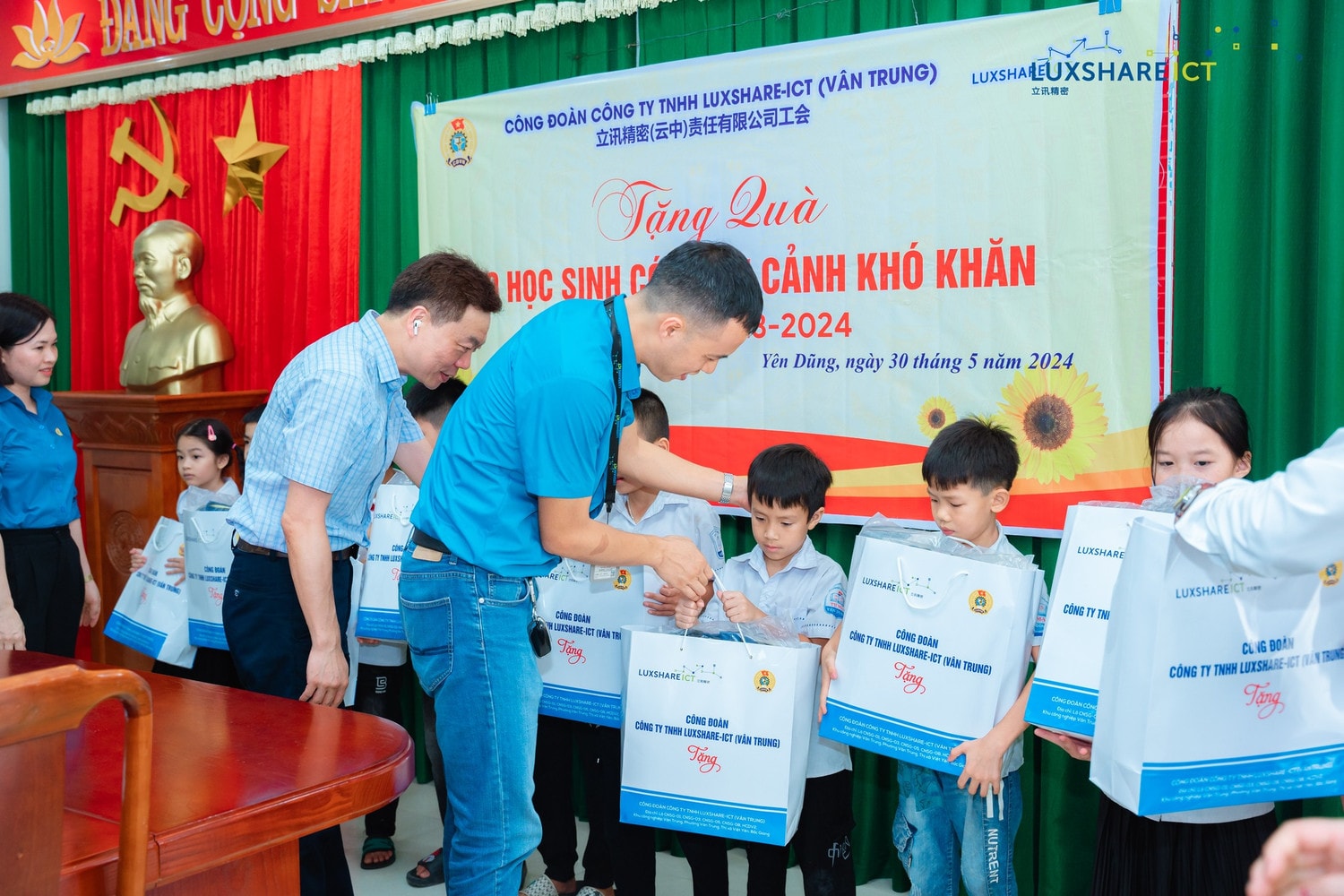 Bắc Giang: “Chìa khóa” để Luxshare-ICT trở thành doanh nghiệp thu hút nhiều lao động nhất hiện nay -0