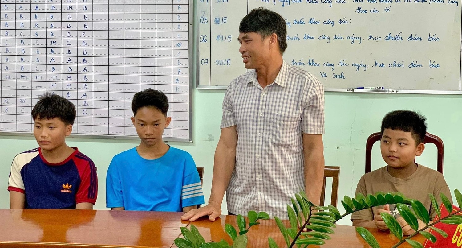 Đắk Nông: Những công dân dưới 14 tuổi đầu tiên được cấp thẻ căn cước -0