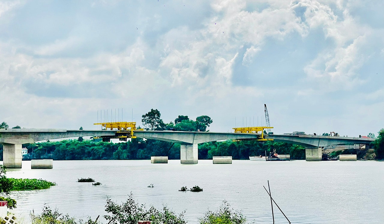Bình Dương: Hai dự án có vốn đầu tư công gần 3.000 tỷ chưa thể đưa vào sử dụng vì chậm tiến độ