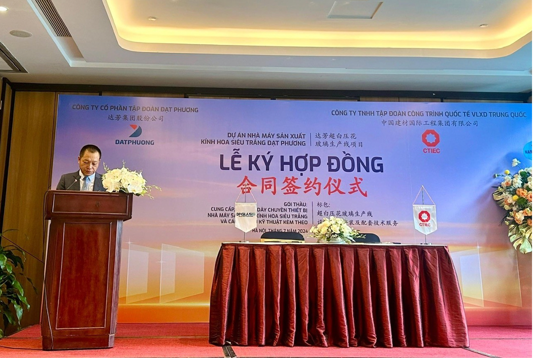 Tập đoàn Đạt Phương ký hợp đồng 45 triệu đô lắp đặt dây chuyền sản xuất kính hoa siêu trắng -0