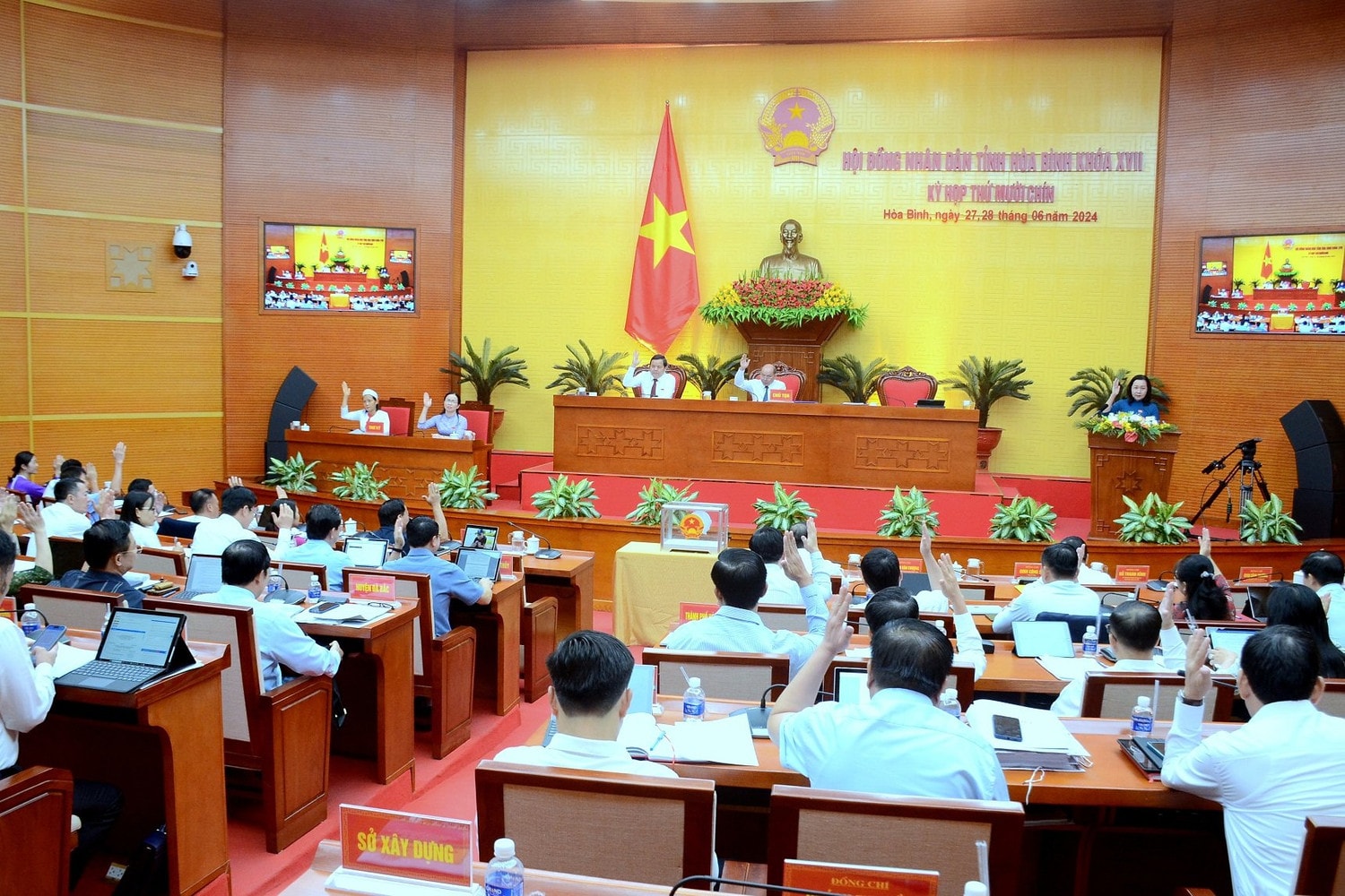 Phát huy vai trò “nhạc trưởng” nâng cao chất lượng kỳ họp -0
