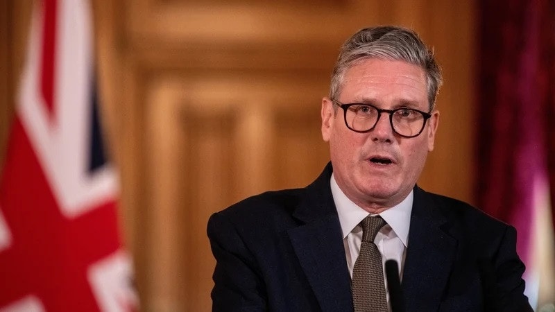 UK parliament to sit for first time since general election -0